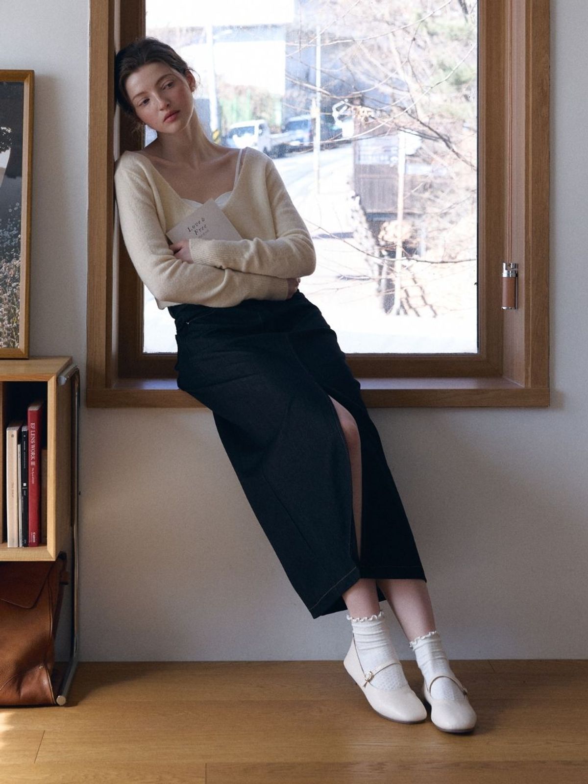패브릭서울(FABRICSEOUL) front slit denim long skirt_black