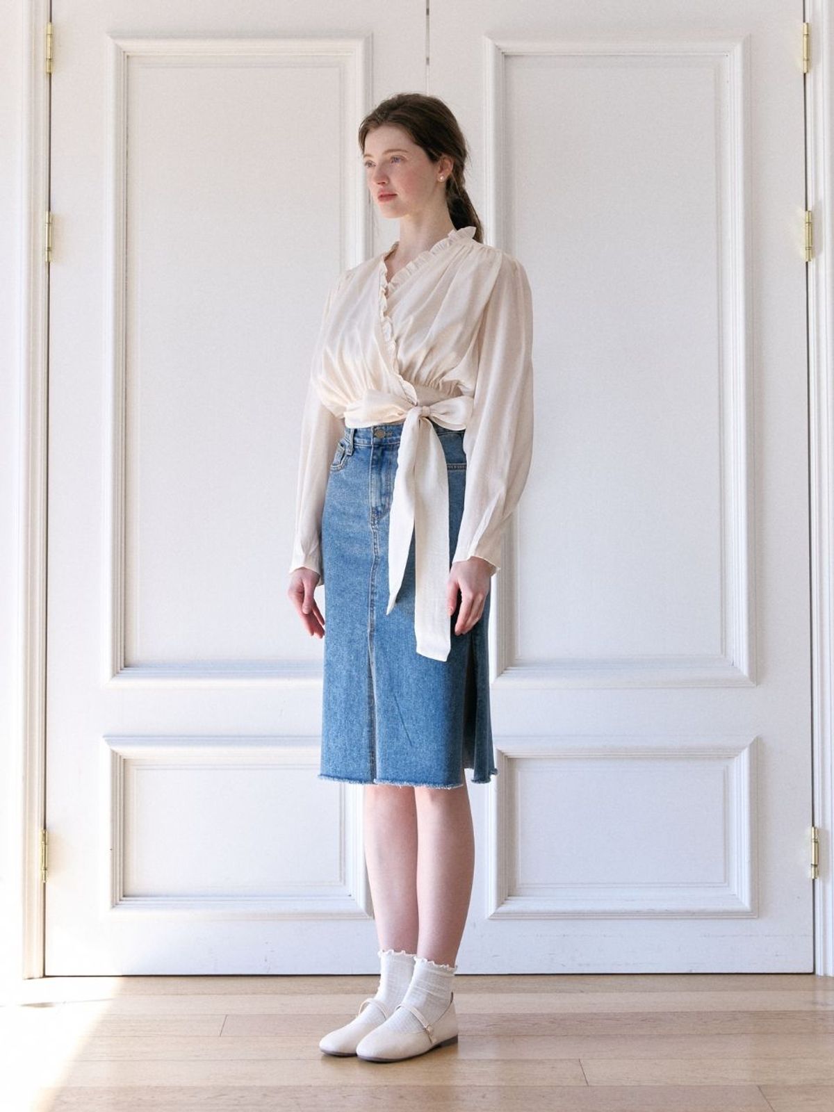 패브릭서울(FABRICSEOUL) back ribbon denim skirt