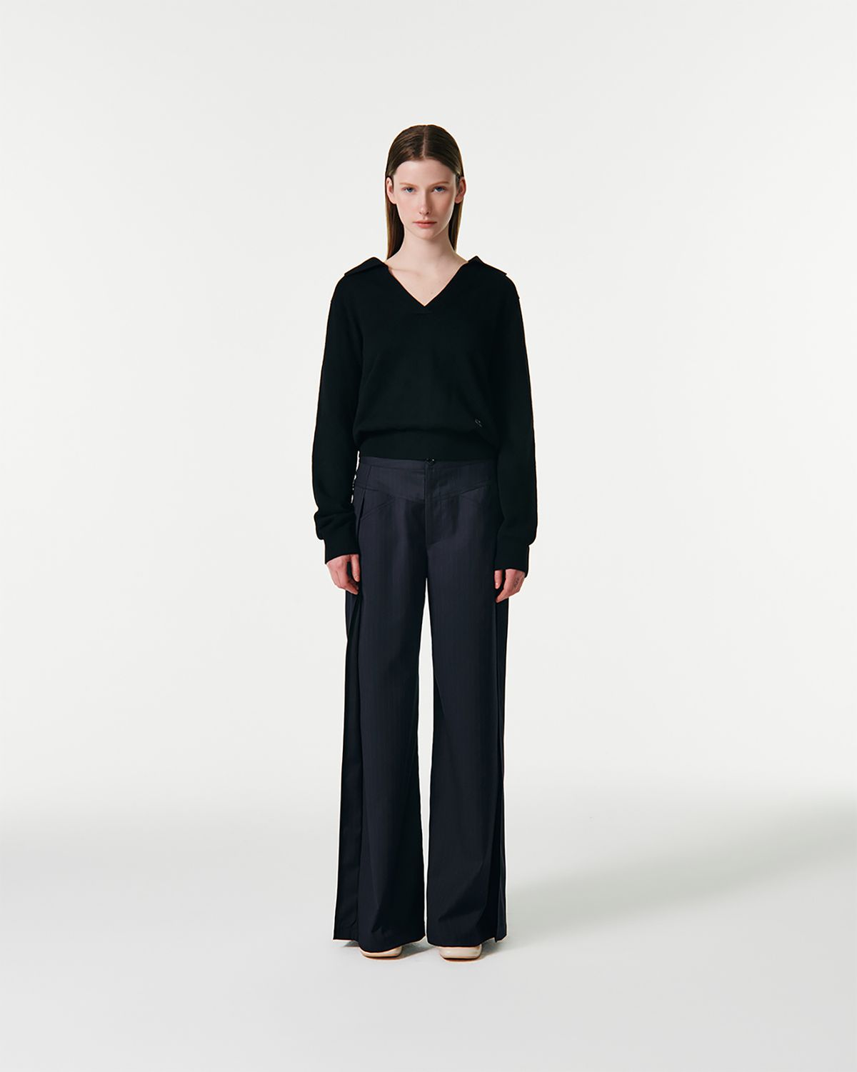 커렌트(CURRENT) BELLA V-NECK PULLOVER KNIT [BLACK]