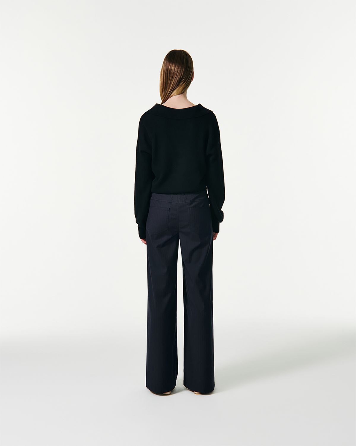 커렌트(CURRENT) BELLA V-NECK PULLOVER KNIT [BLACK]