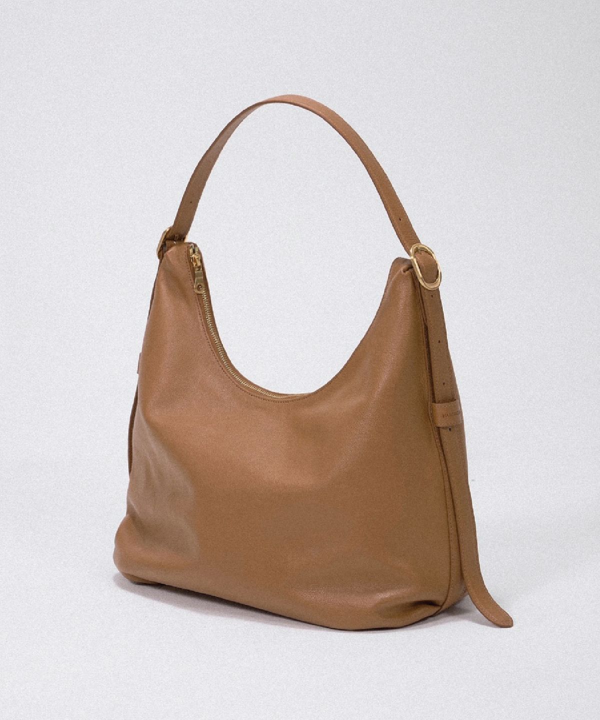 네로우가피(NAROWGAPI) Kisses Hobo Bag / camel