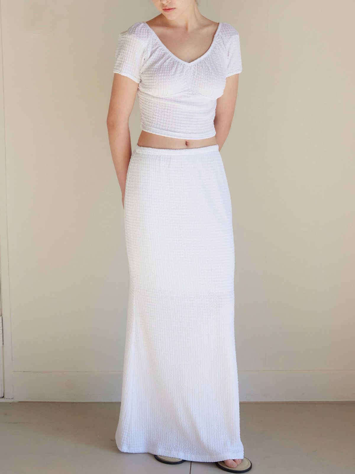 모이페어(MOIFAIRE) ROSE LONG SKIRT / WHITE