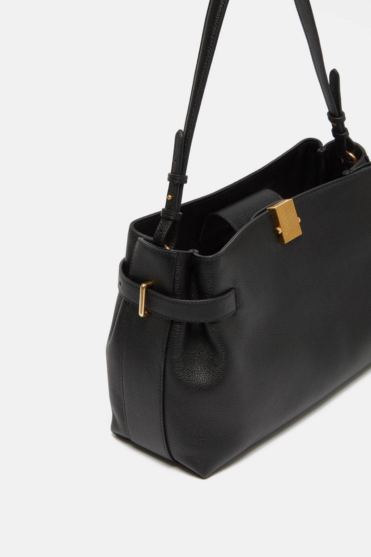 쿠론(COURONNE) Reve Shoulder 32_RCBSX25155BKX