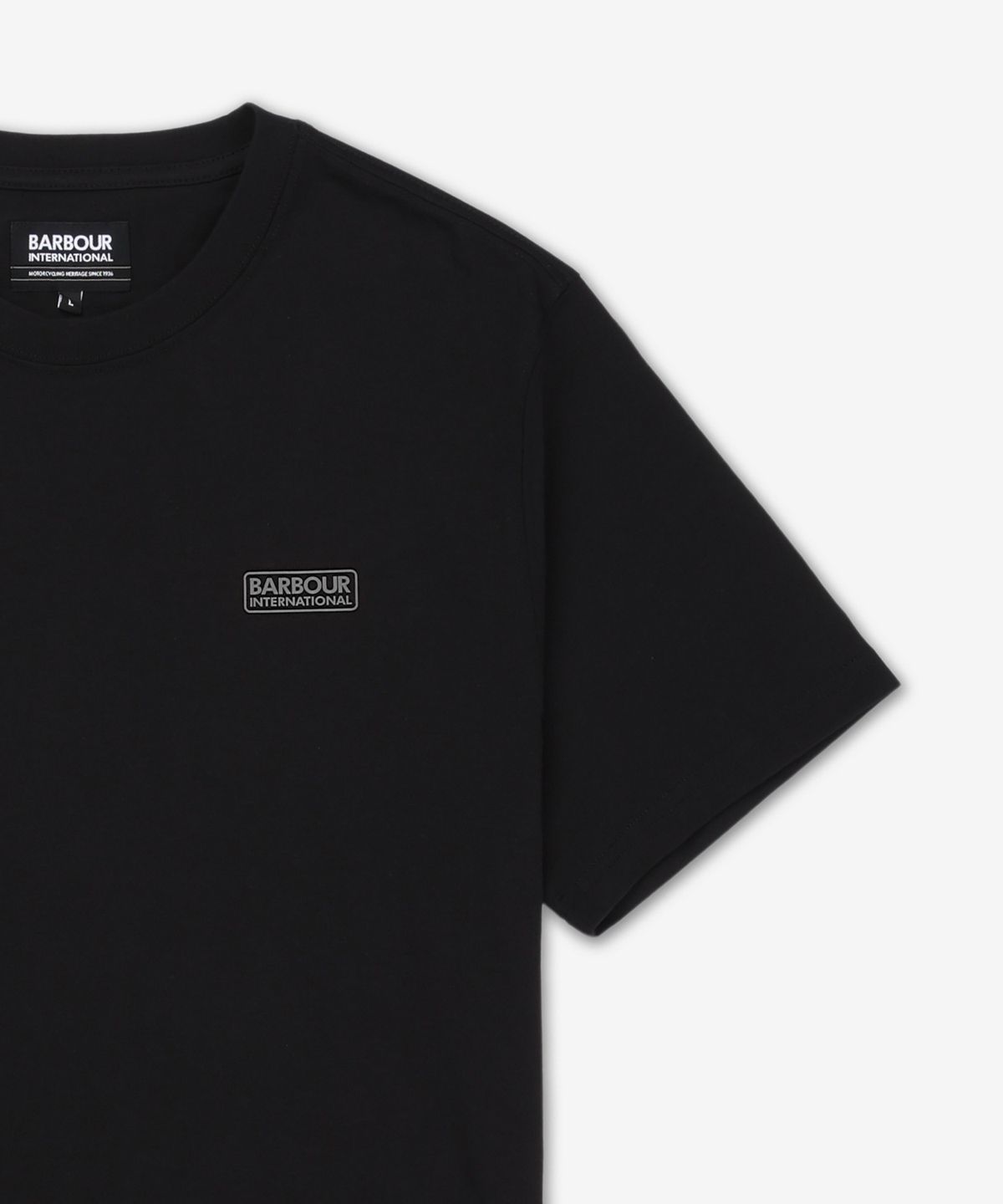 바버(BARBOUR) 인터내셔널 스몰 로고 반소매 티셔츠 - 블랙:퓨터 / MTS0141BK71