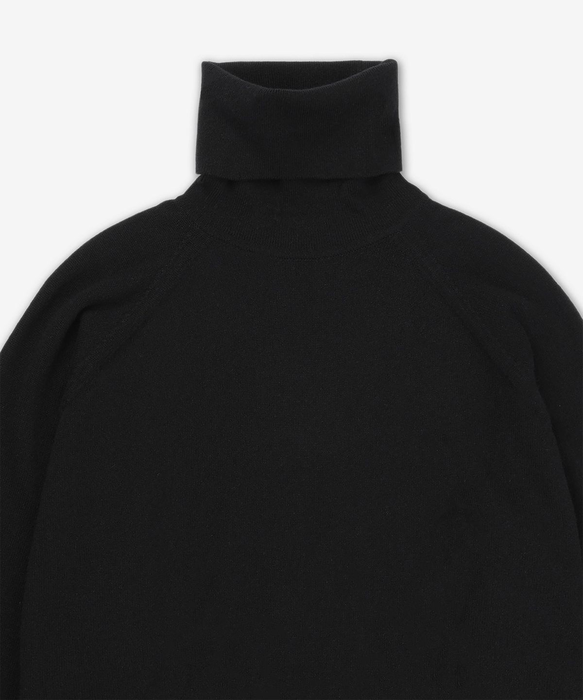 생로랑(SAINT LAURENT) 캐시미어 카상드르 자수 로고 하이넥 니트 - 블랙 / 820746YALL21000