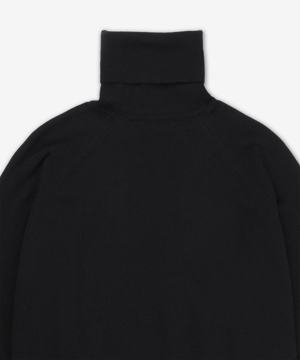 생로랑(SAINT LAURENT) 캐시미어 카상드르 자수 로고 하이넥 니트 - 블랙 / 820746YALL21000