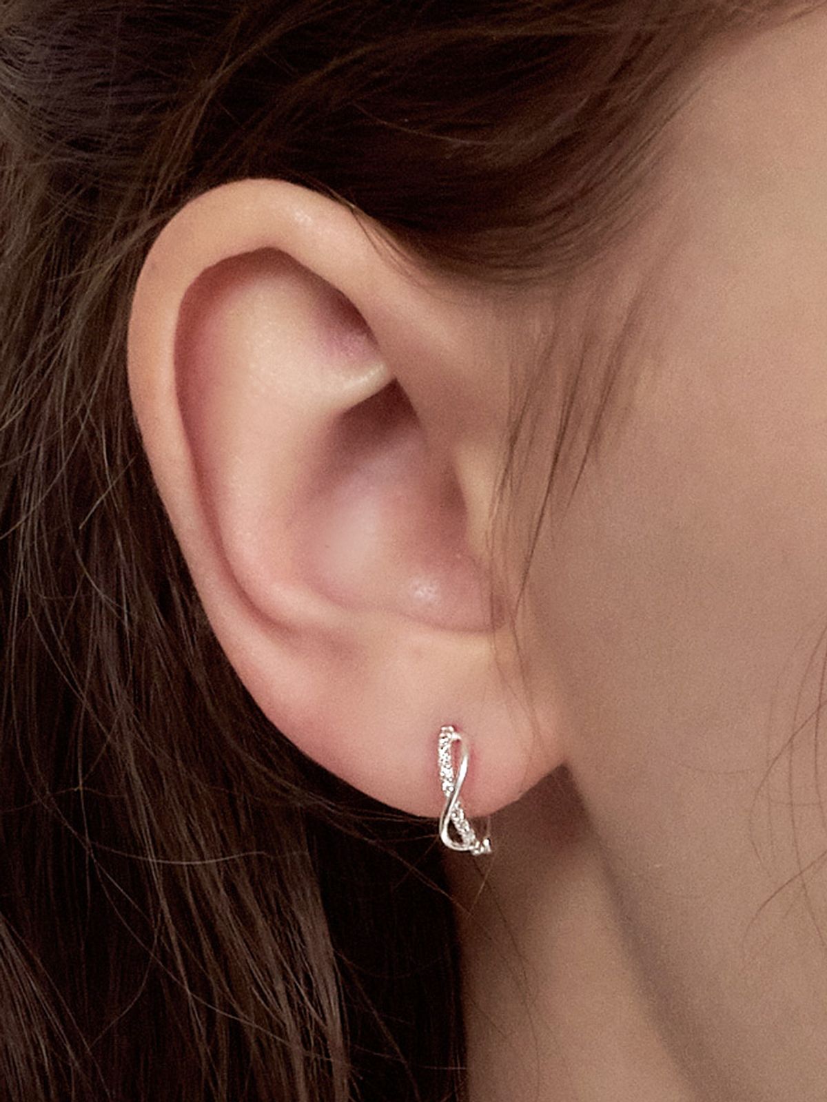 앵브록스(ENGBROX) [silver925] moire cubic earring