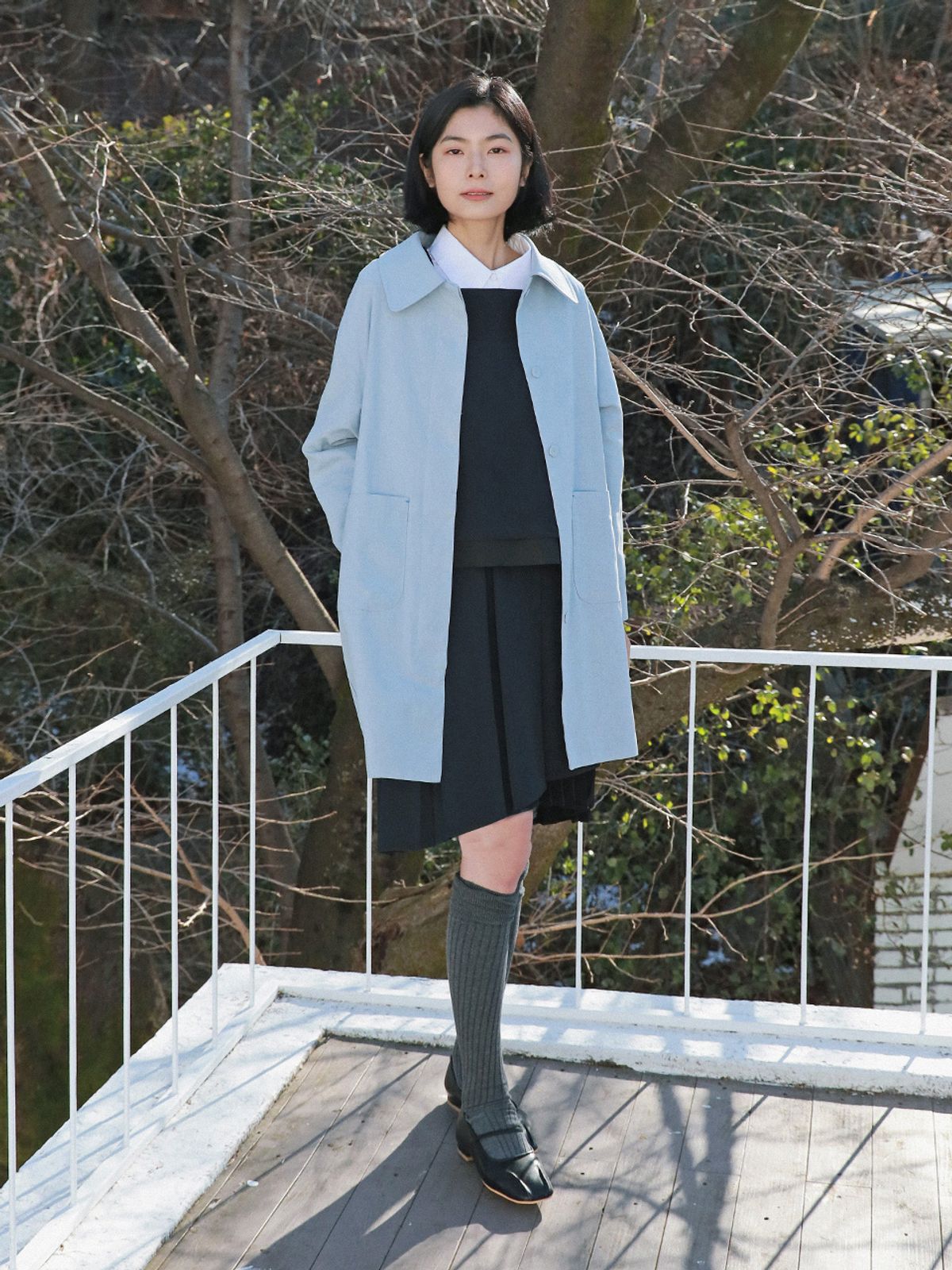 빈센트네이비(VINCENT NAVY) 라운드카라 스프링코트_블루