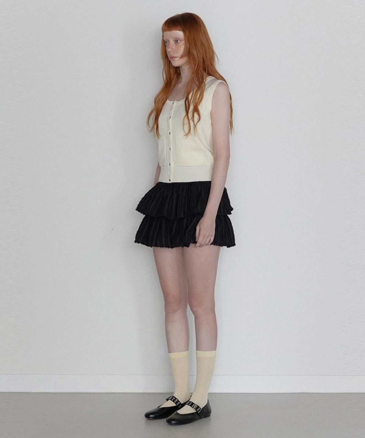 렌세(RENSE) Scoop Neck Rivet Sleeveless Knit Ivory