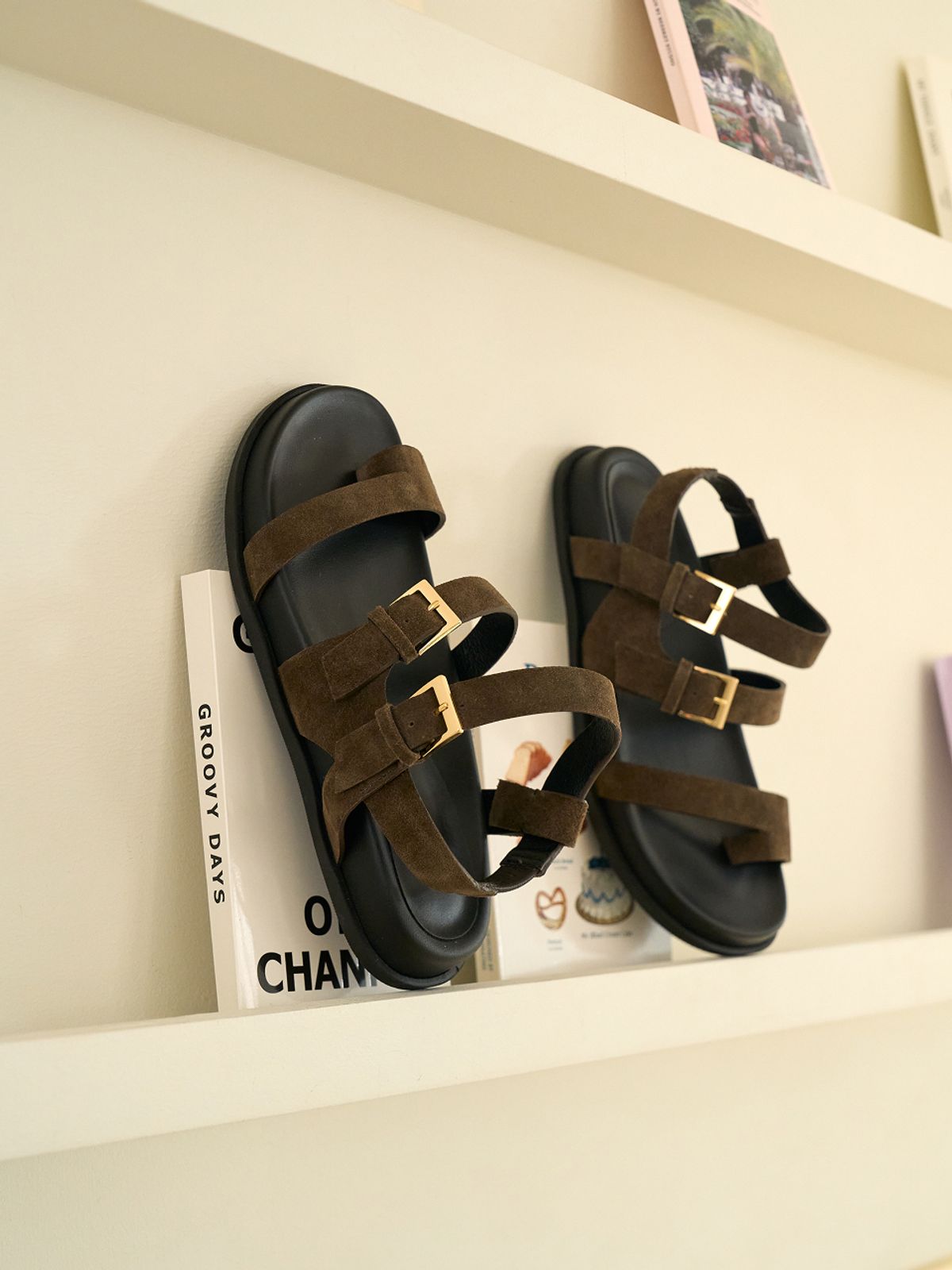 인더스타(INTHESTAR) IS_251776_3WAY SUEDE SANDALS