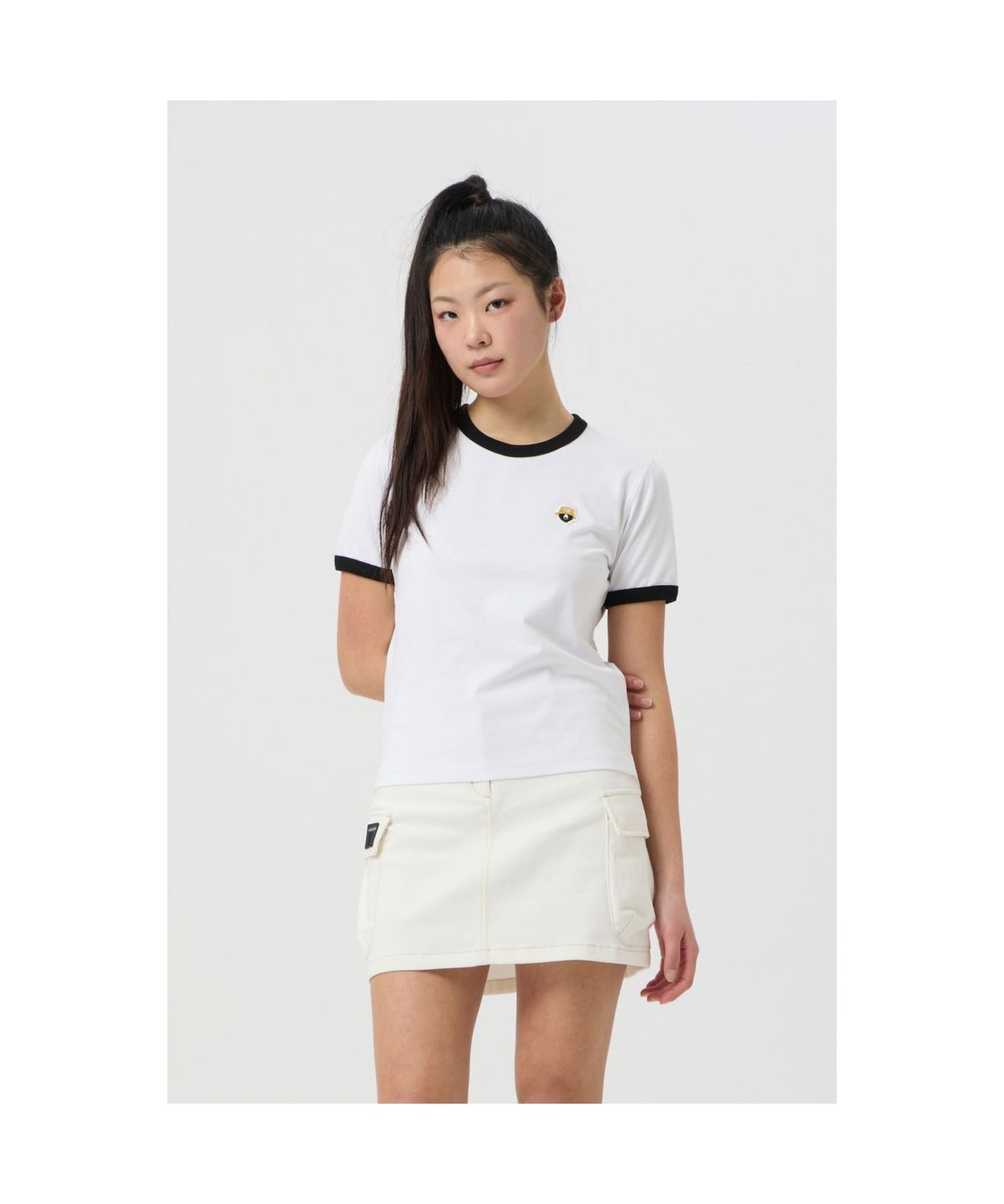 골든베어(GOLDEN BEAR) (WOMEN) Ringer Short-Sleeve Round T-Shirt_G5TAM25125WHX