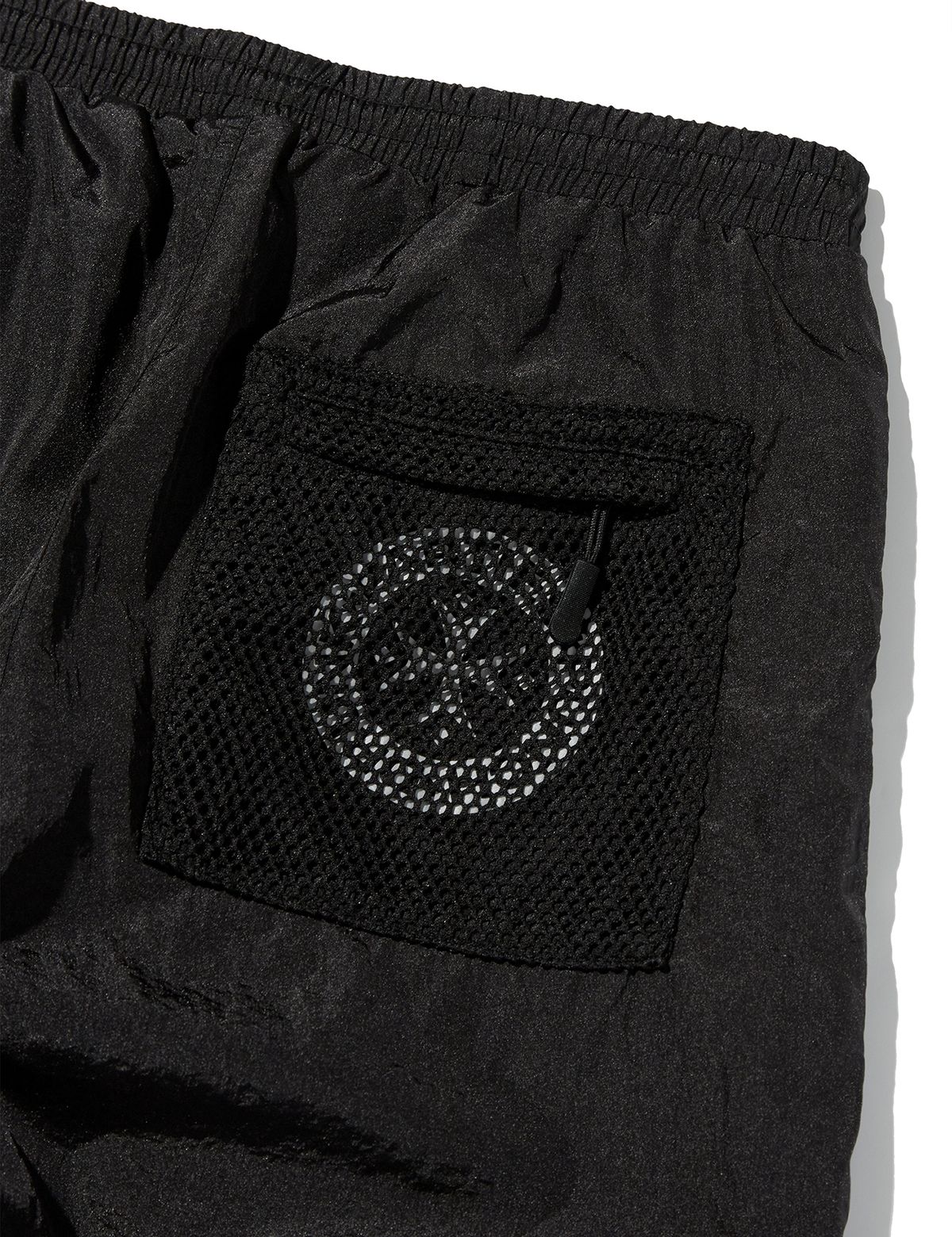 펀치드렁크파티즈(PUNCH DRUNK PARTIES) GhostMark 2-Way Wind Pants (BLACK)