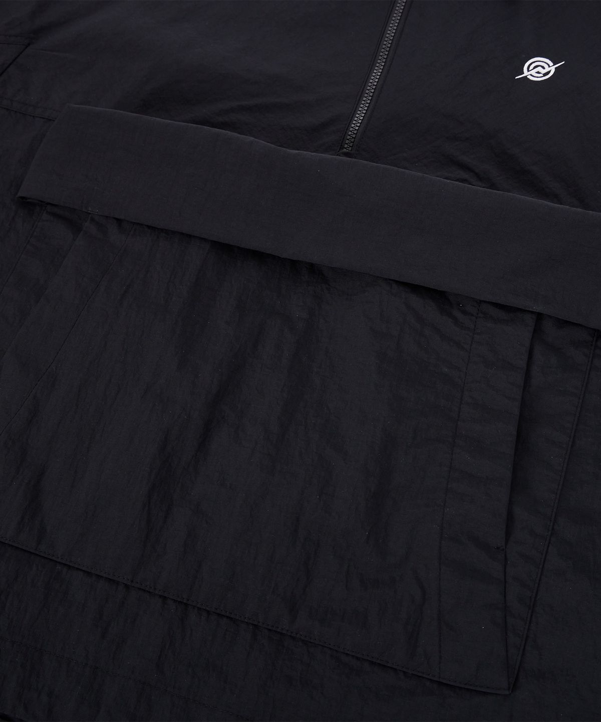 칼라파타르(KALAPATTHAR) Nylon Taslan Half Zip-Up Anorak Jacket - BLACK