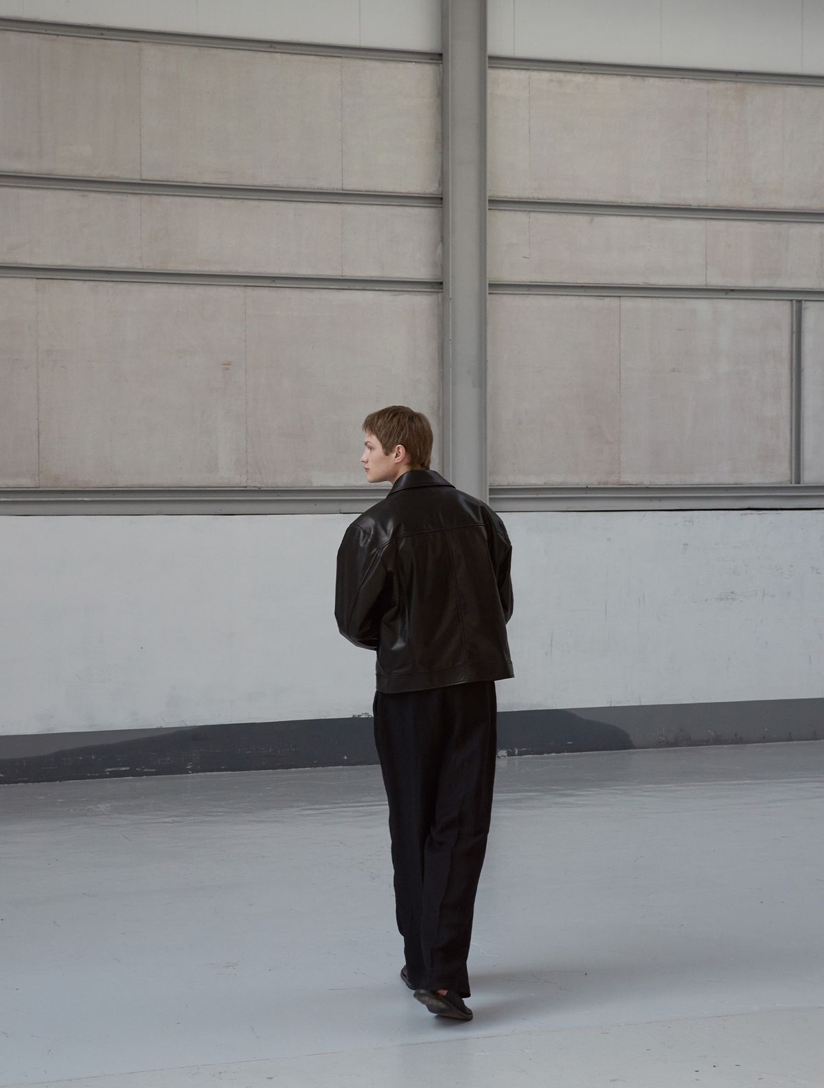 베르데마르(VERDEMAR) European Lambskin Overfit Minimal Blouson