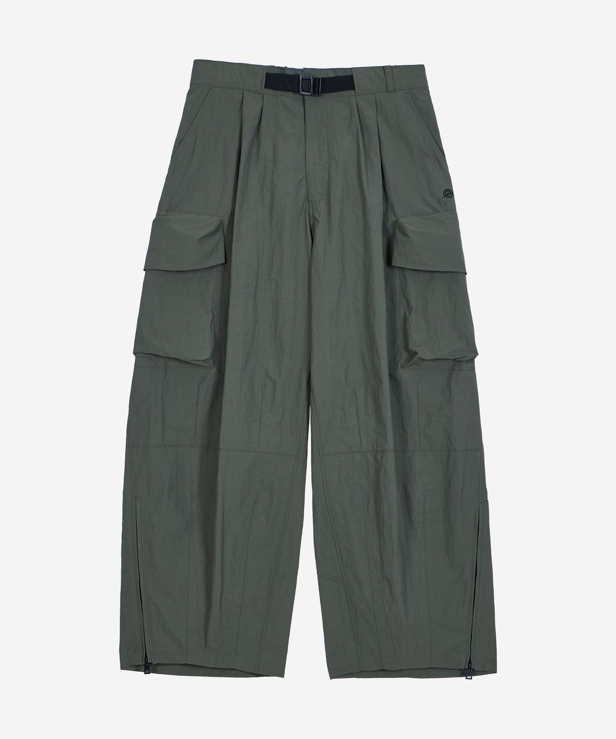 칼라파타르(KALAPATTHAR) Nylon Ankle Zipped Cargo Pants - KHAKI