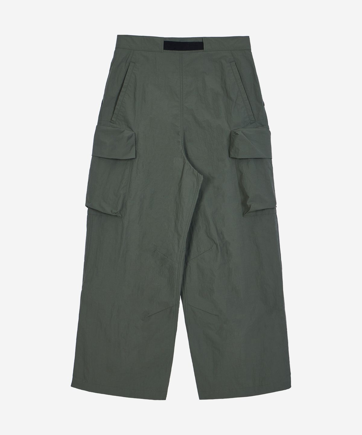 칼라파타르(KALAPATTHAR) Nylon Ankle Zipped Cargo Pants - KHAKI