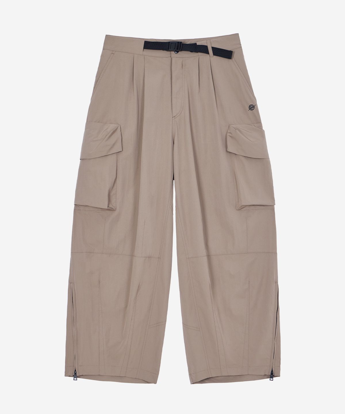 칼라파타르(KALAPATTHAR) Wide Balloon Ankle Zip Belted Cargo Pants - BEIGE