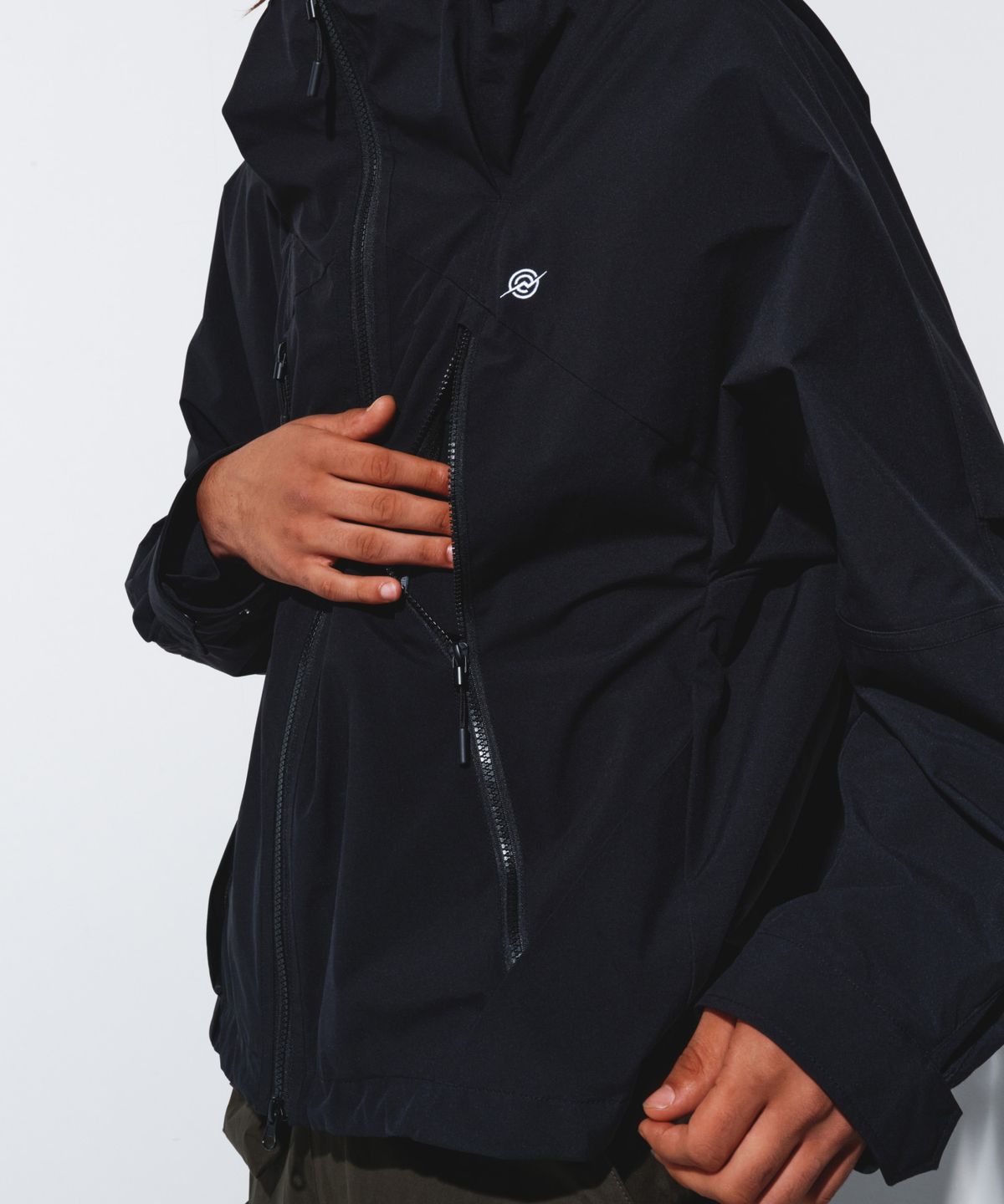 칼라파타르(KALAPATTHAR) 3Layer Hidden Pocket Hooded Jacket - BLACK