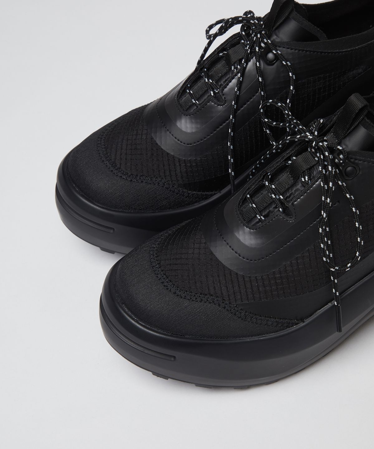 아카이브앱크(ARCHIVEPKE) [Archivepke x Ribbonbit] Platform sneakers(Nylon Black)