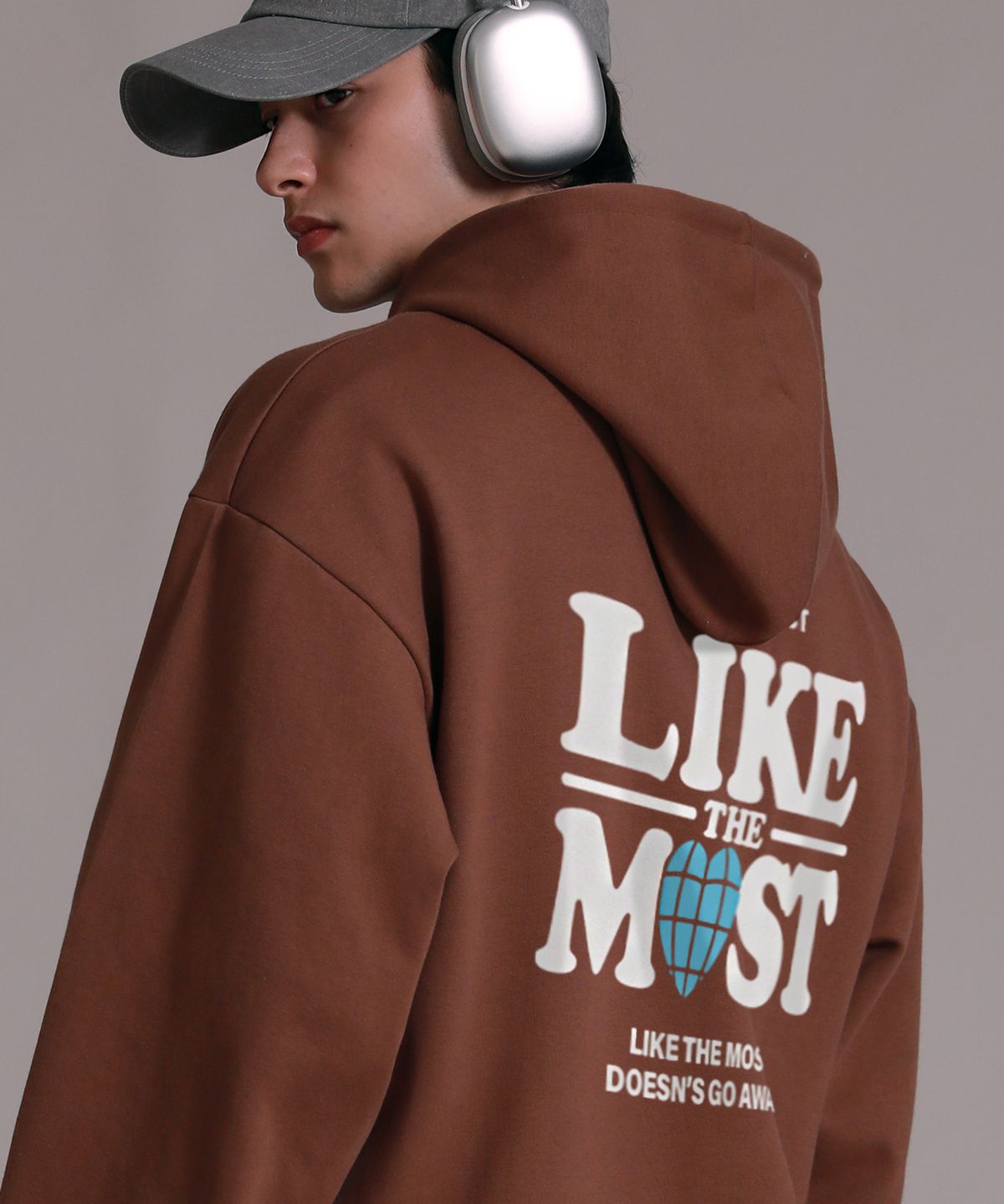 라이크더모스트(LIKE THE MOST) 라이크 프로젝트 오버핏 후디_브라운
