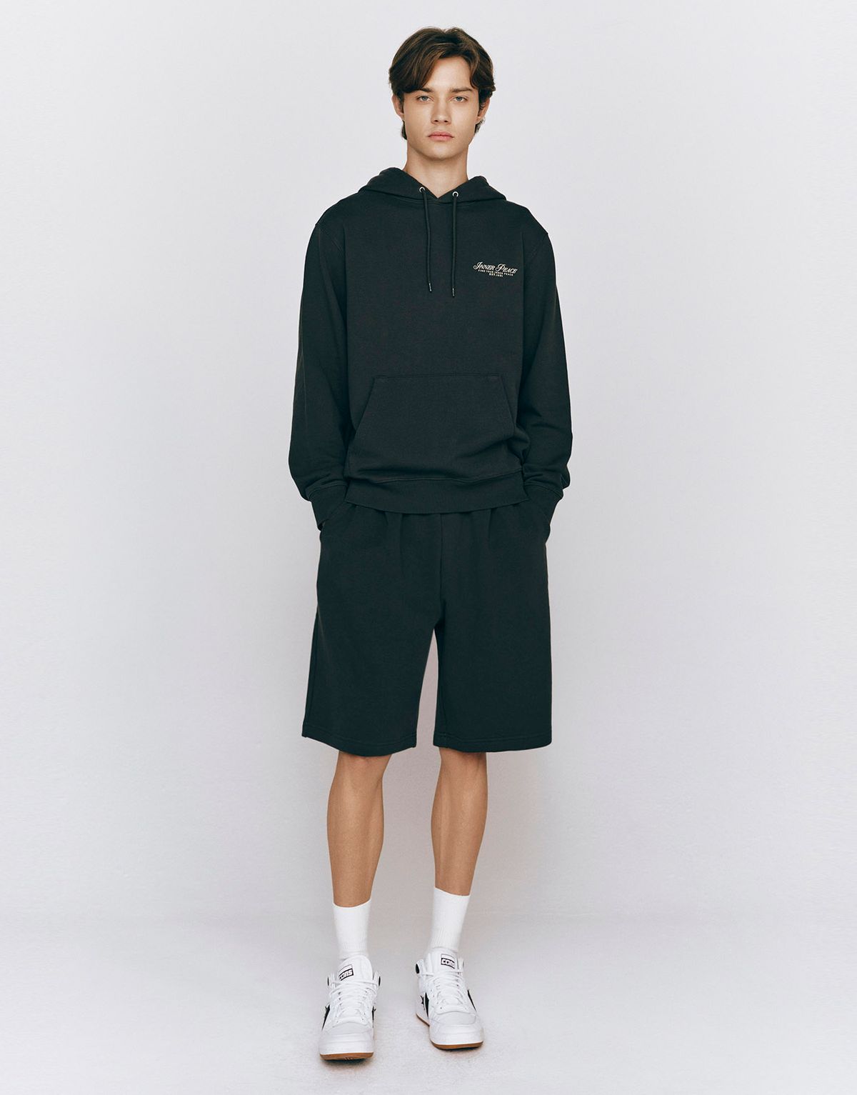 지오다노(GIORDANO) 웰니스 그래픽 후드티 025517 [2color]