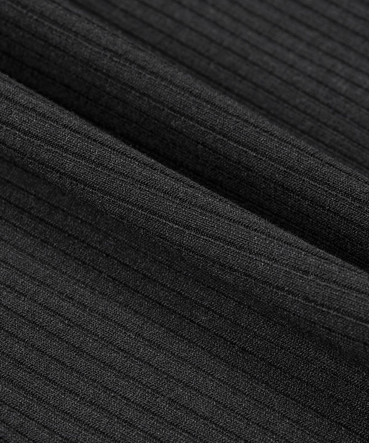 엑스컨테이너(EXCONTAINER) 이지 베이직 슬리브리스 (BLACK)