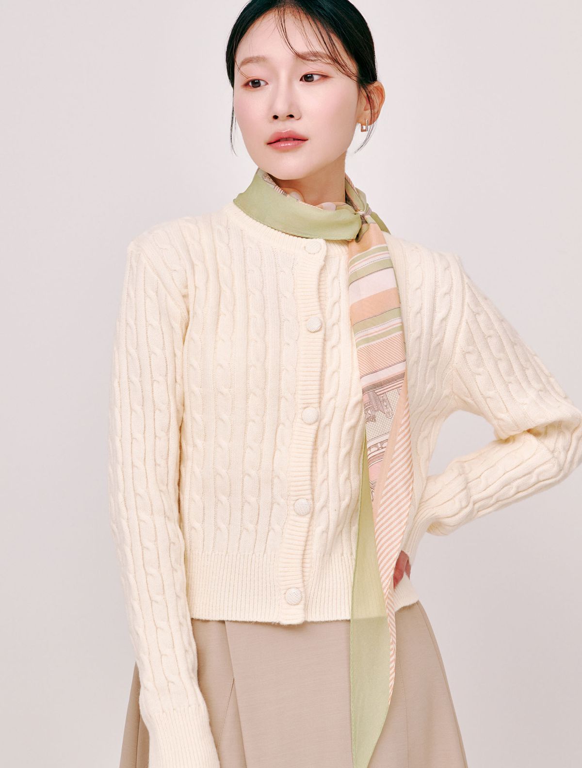 생럭슈(SAINTLUXURE) 멜리아 그린베이지
