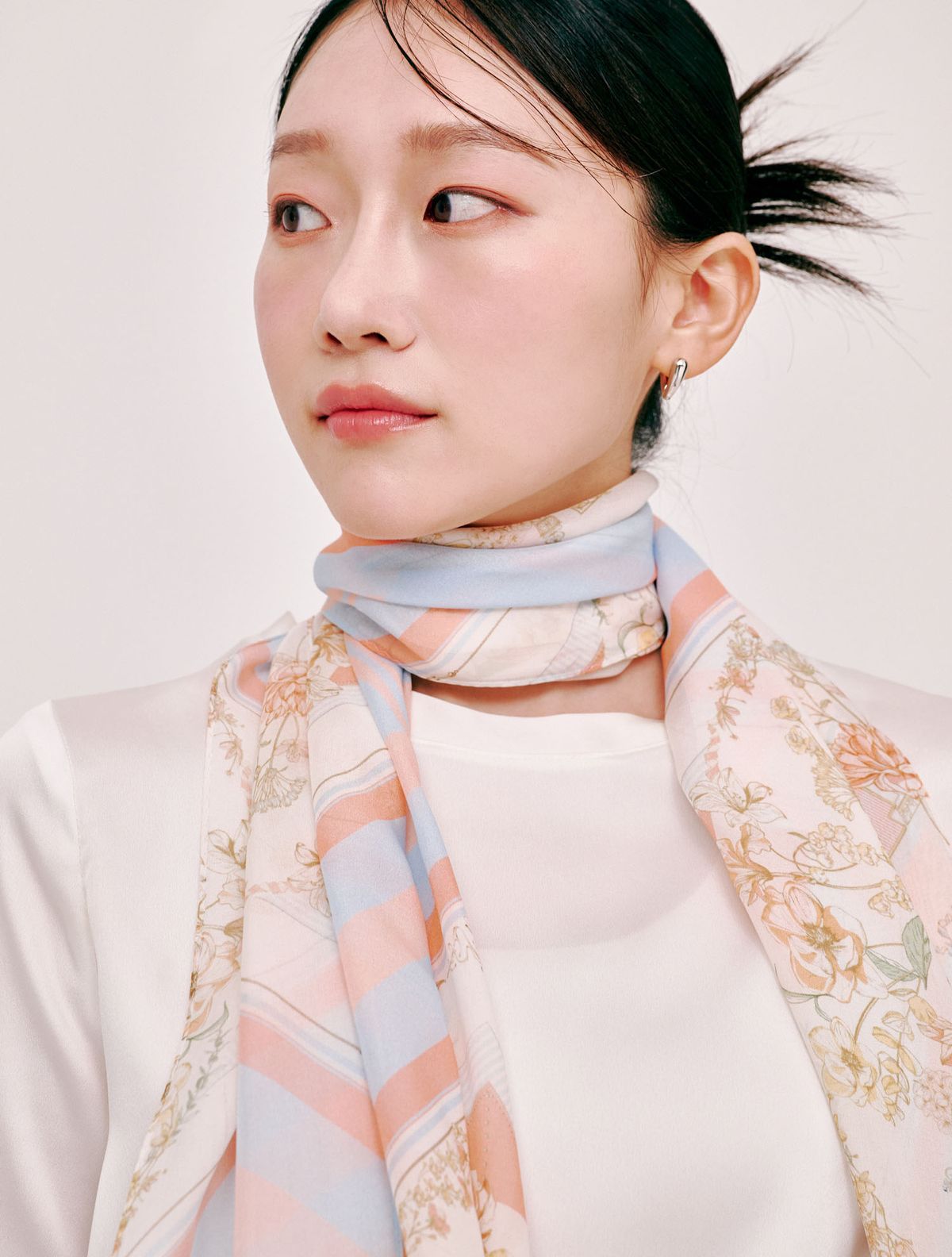 생럭슈(SAINTLUXURE) 블룸 핑크스카이블루