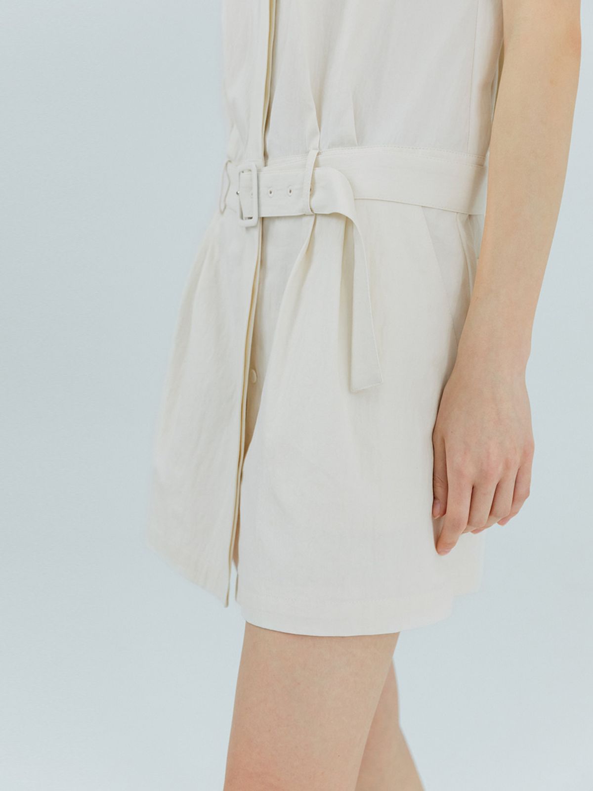 에트몽(ETMON) Round Belt Mini Dress, Ivory