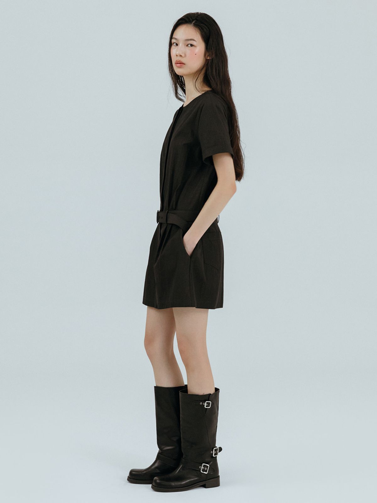 에트몽(ETMON) Round Belt Mini Dress, Black