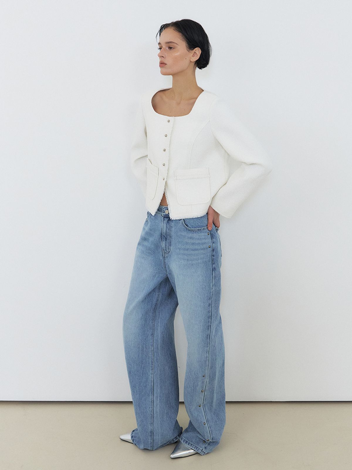 에트몽(ETMON) Stud Denim Pants Blue