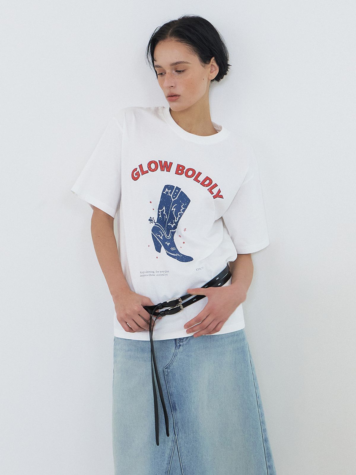 에트몽(ETMON) Boldly Graphic T-Shirt, White