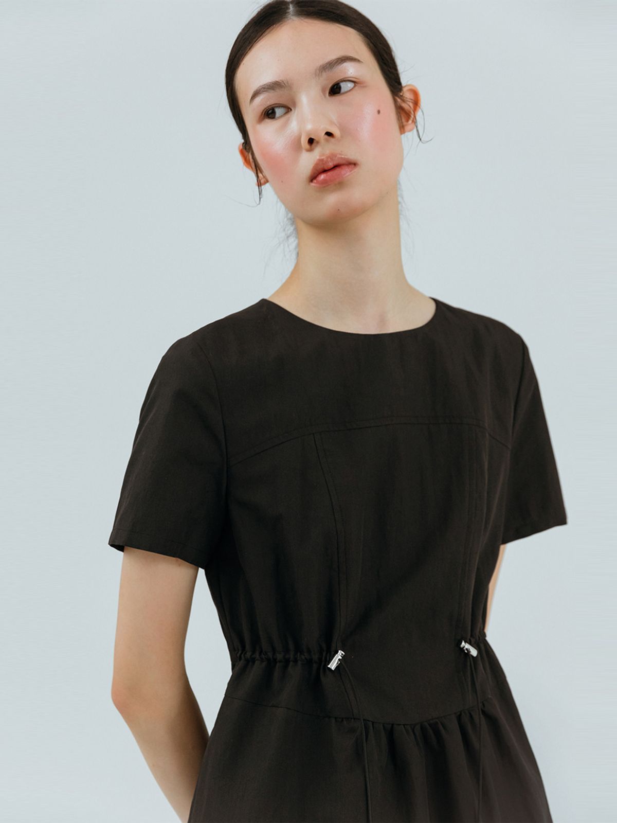에트몽(ETMON) String Stopper Dress, Black