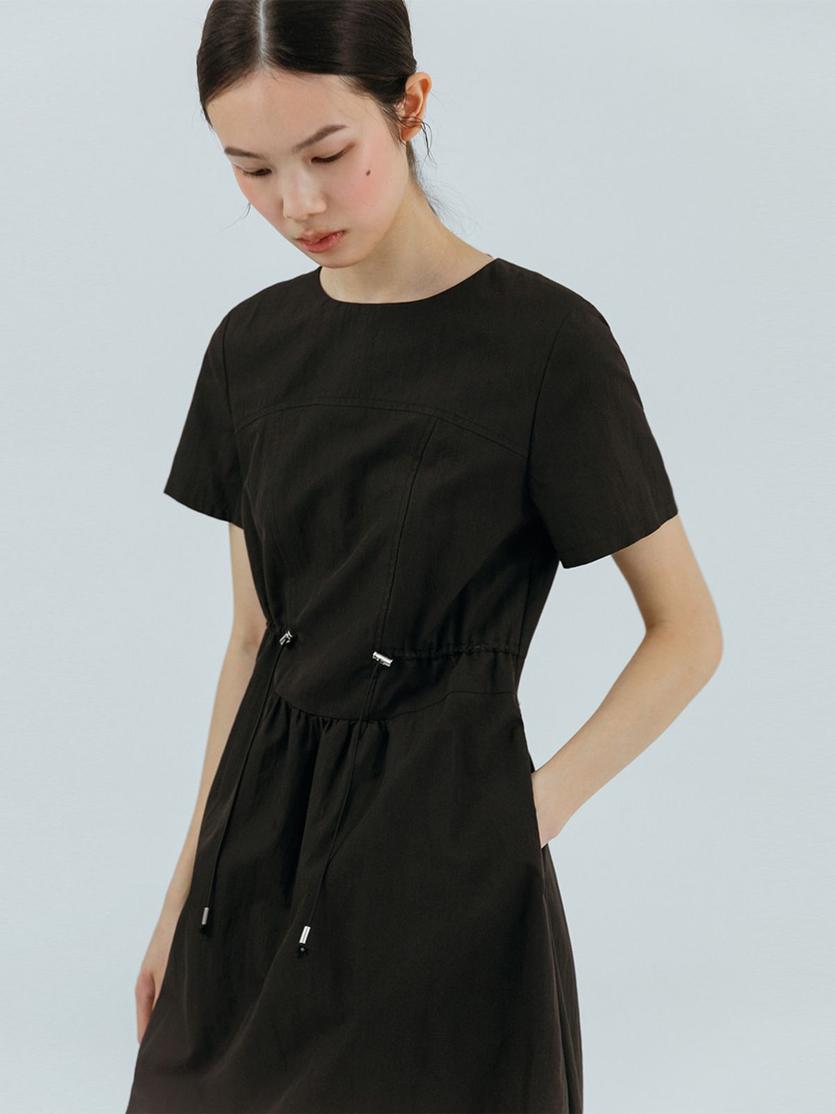 에트몽(ETMON) String Stopper Dress, Black
