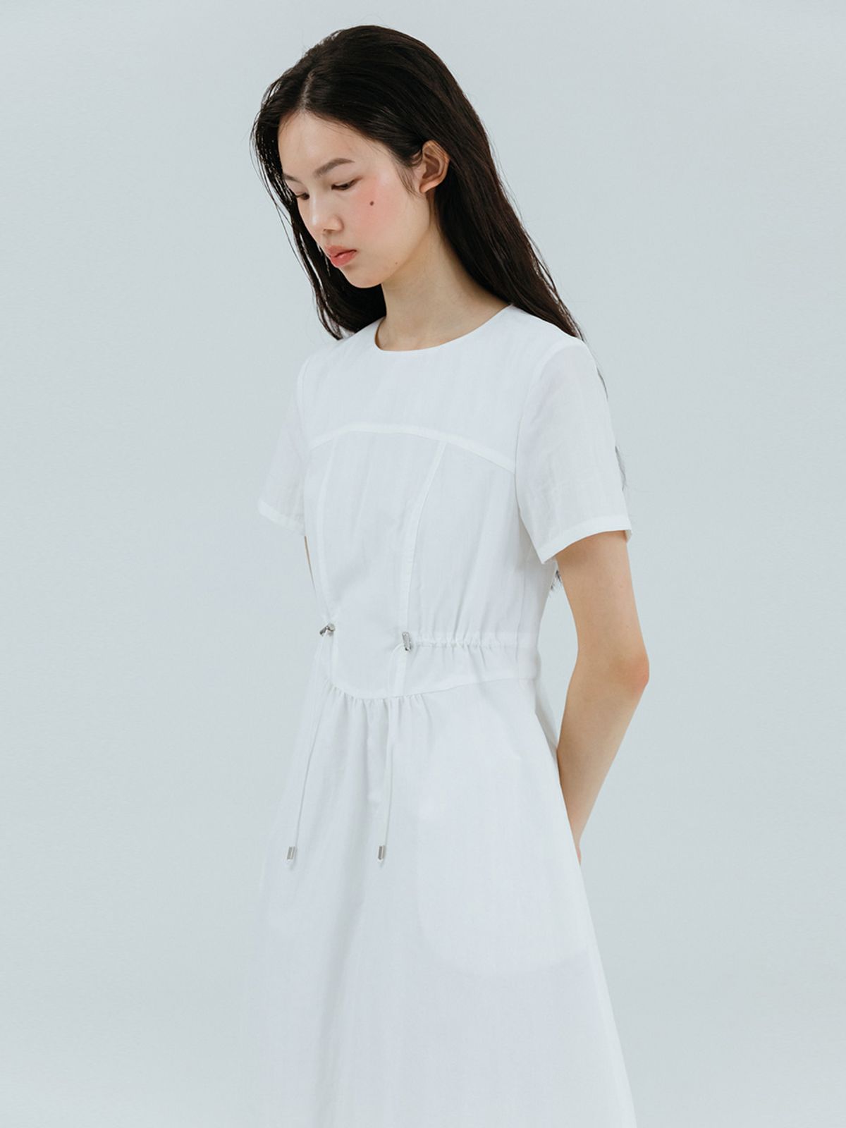 에트몽(ETMON) String Stopper Dress, White