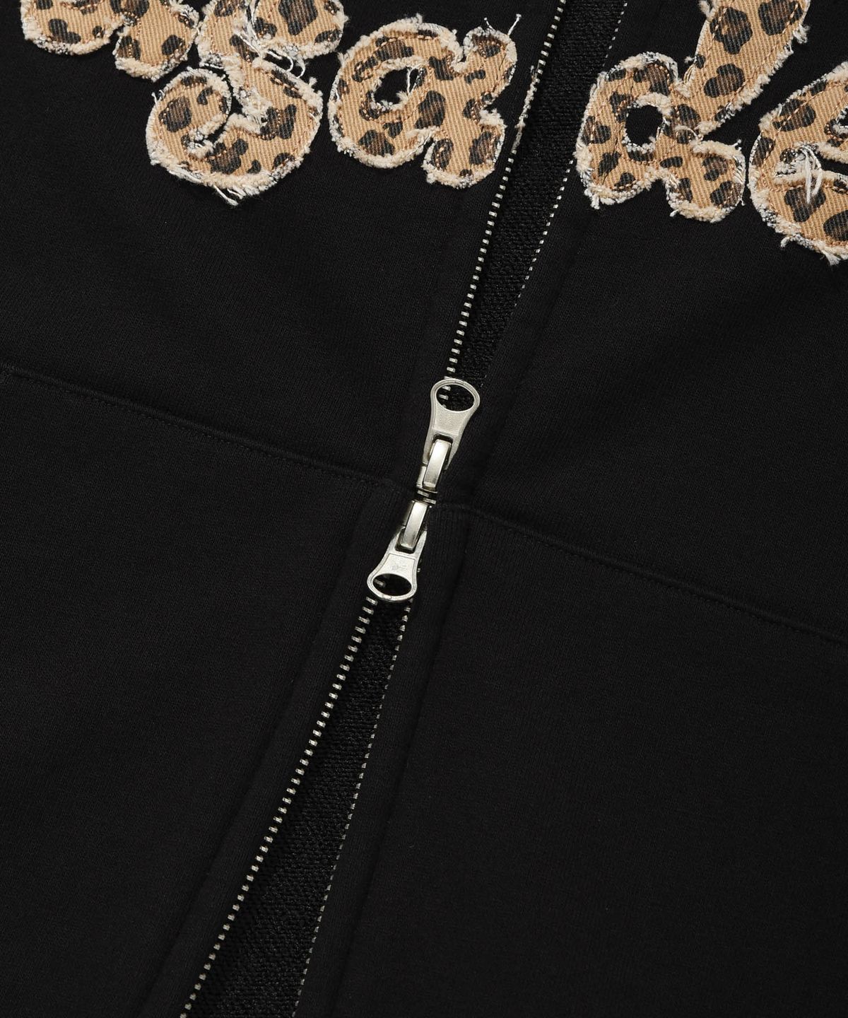 리트리버클럽(RETRIEVER CLUB) LEOPARD APPLIQUE HOOD ZIP UP [BLACK]