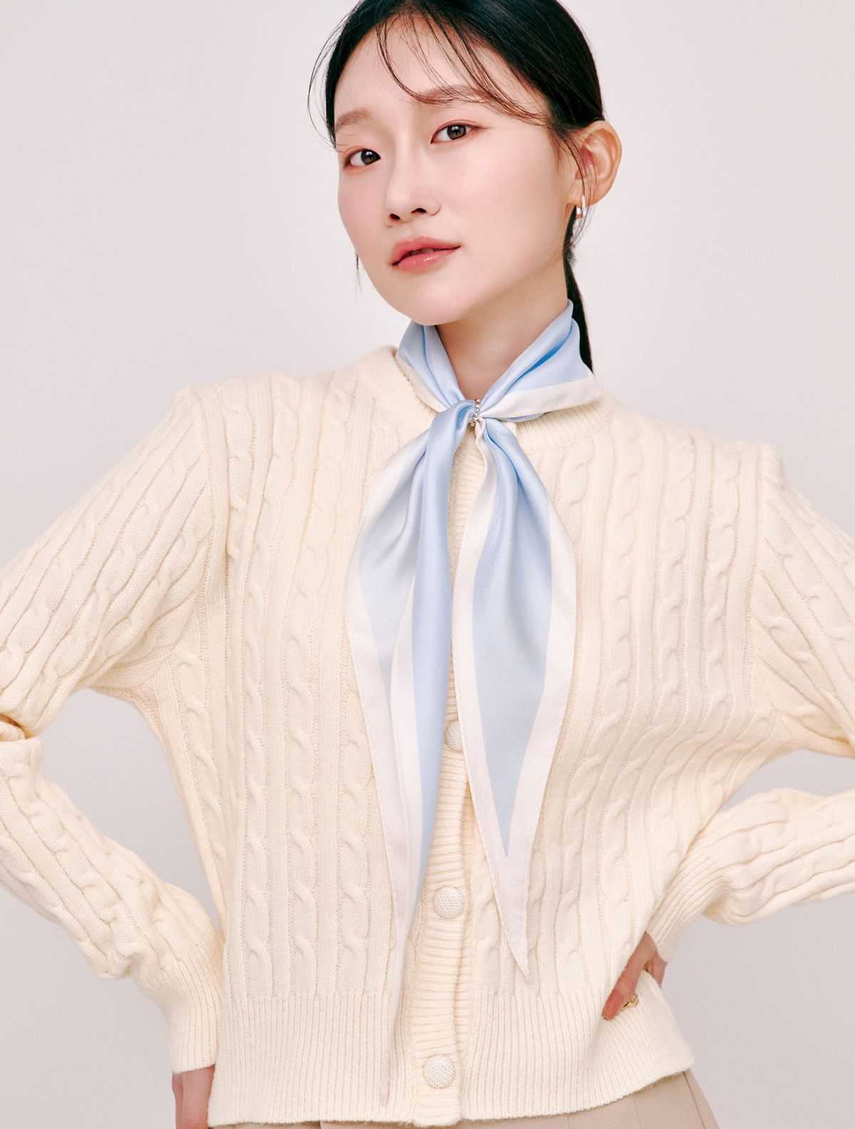 생럭슈(SAINTLUXURE) 휘스퍼 블루