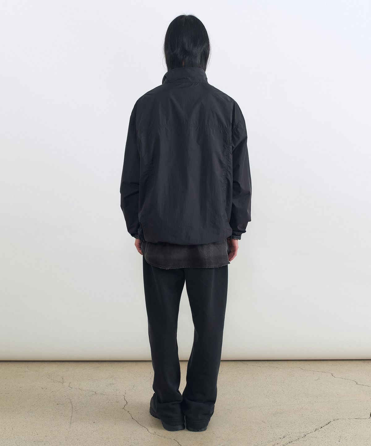 인사일런스(INSILENCE) 시어드 아노락 BLACK
