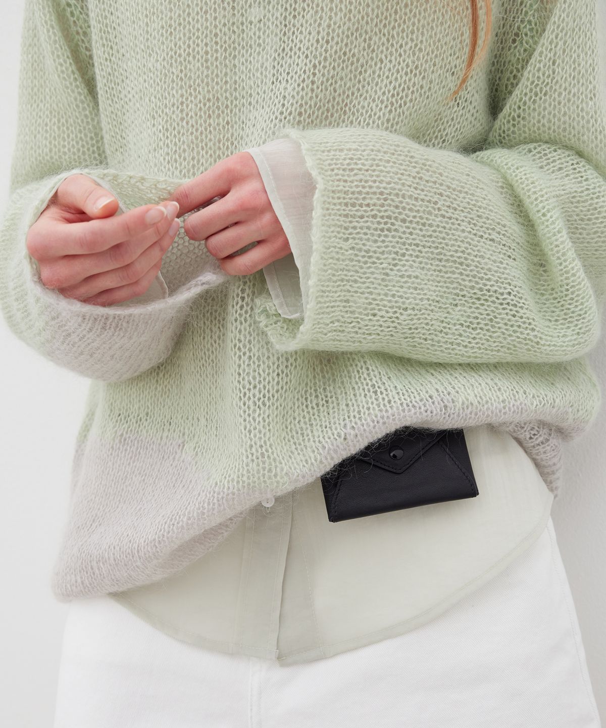 르바(LEVAR) Kid-mohair Moody Round Knit - Sage Mint