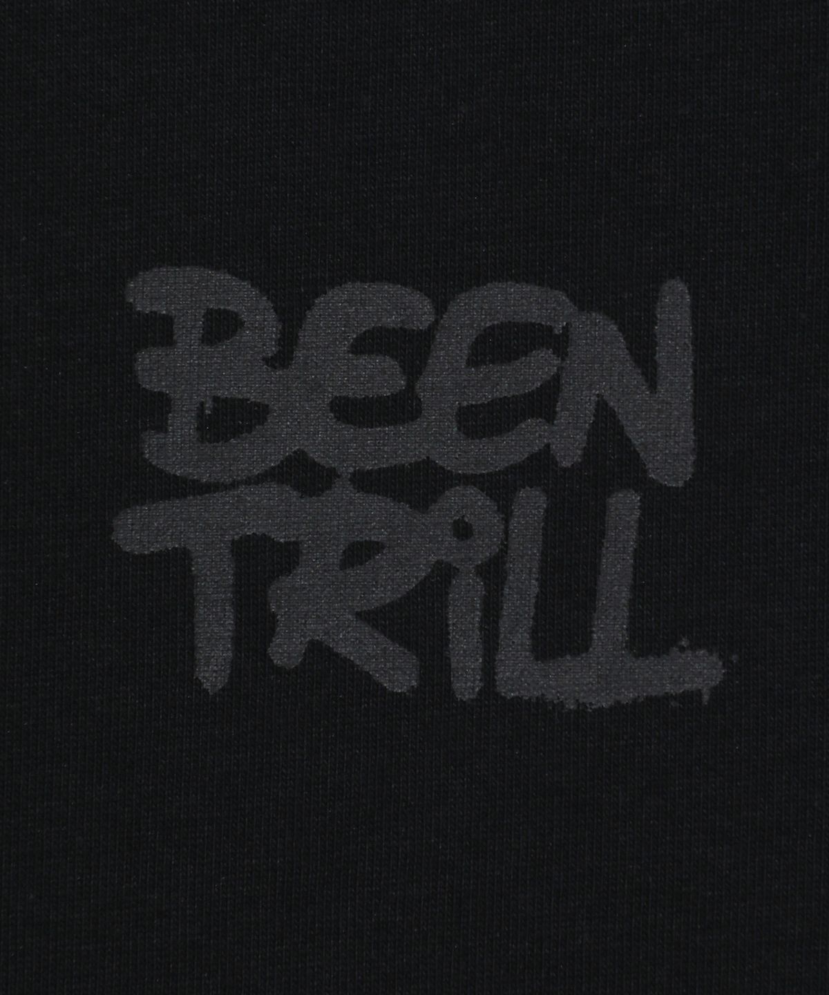 빈트릴 뉴욕(BEENTRILL NEWYORK) 우먼즈 스프레이 해시태그 티셔츠(블랙)