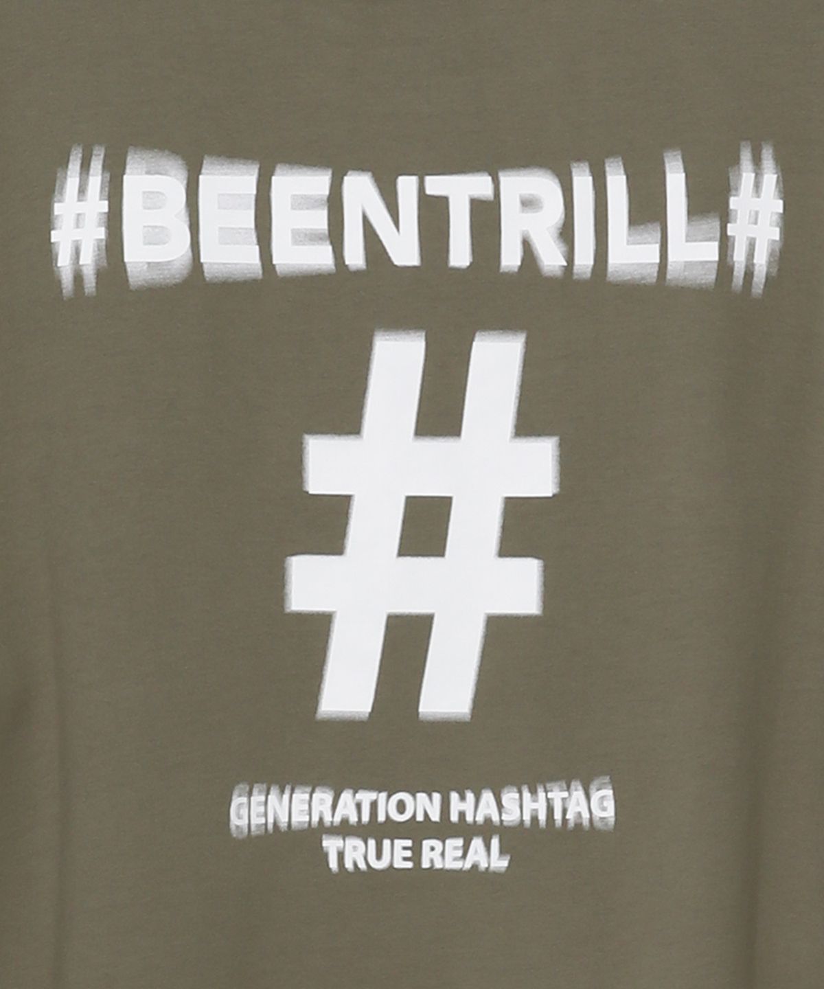 빈트릴(BEENTRILL) 쉐이크 해시태그 컴포트핏 티셔츠(카키)