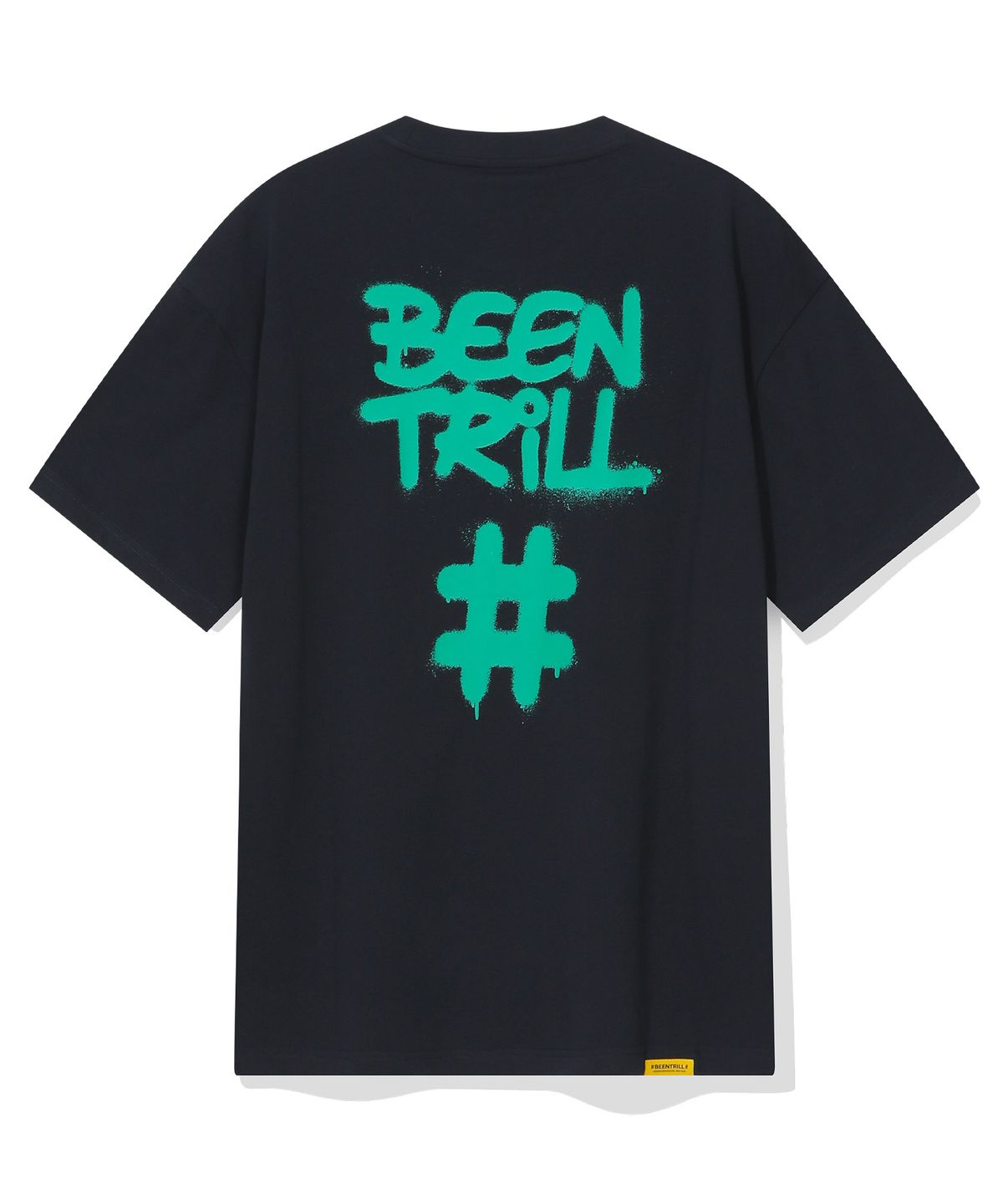 빈트릴(BEENTRILL) 스프레이 해시태그 티셔츠(네이비)