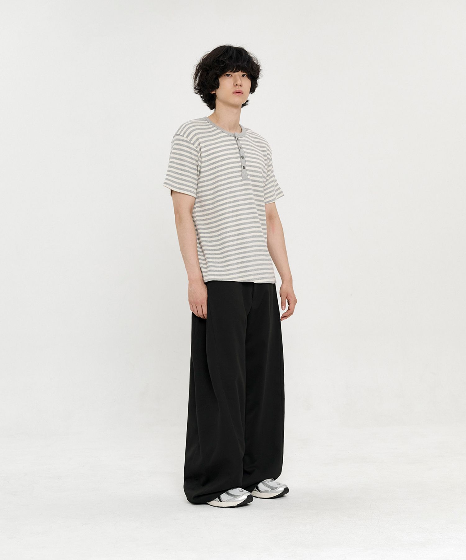 パンツ SIGNATURE Multi-tuck wide slacks black 25SS2MTS-001 MUSINSA | SIGNATURE Multi-tuck wide slacks [black]