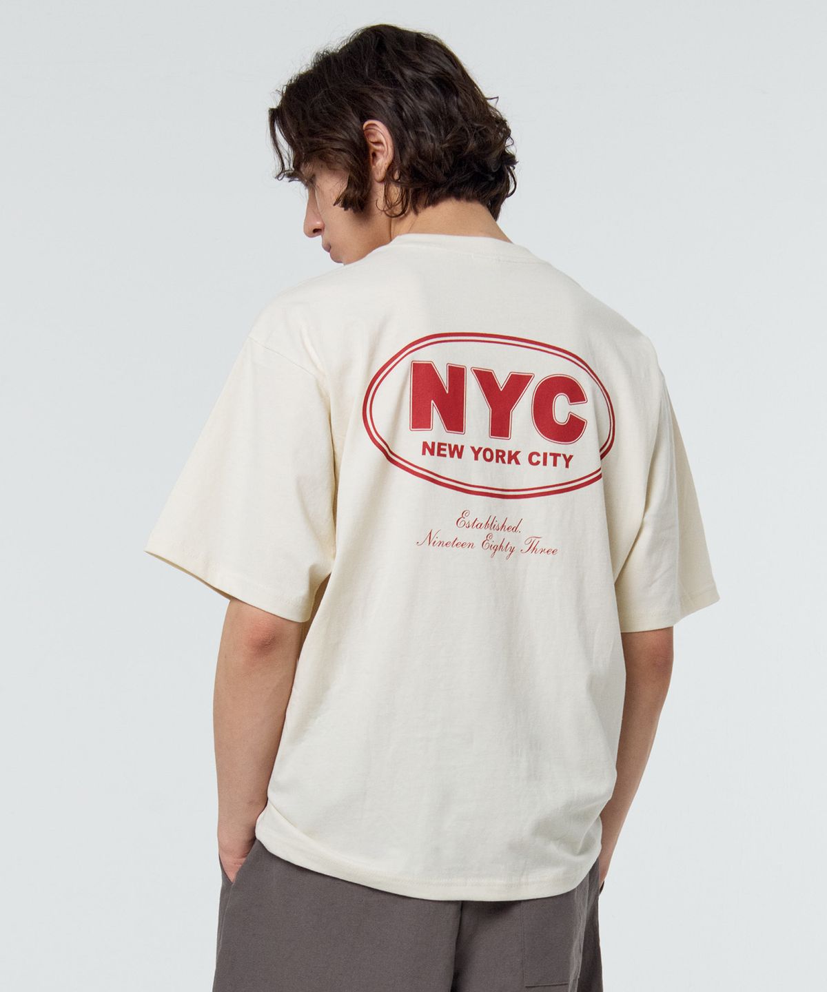 페이퍼보이(PAPERBOY) NYC 아카데미 반팔티셔츠-크림