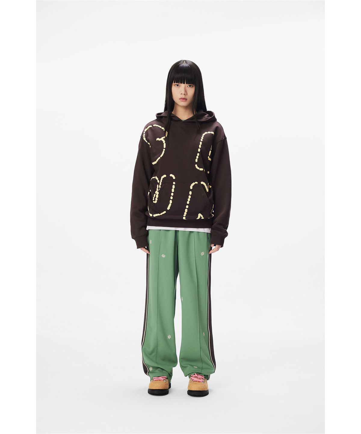 썬러브투어(SUNLOVETOUR) Capital Hoodie Brown