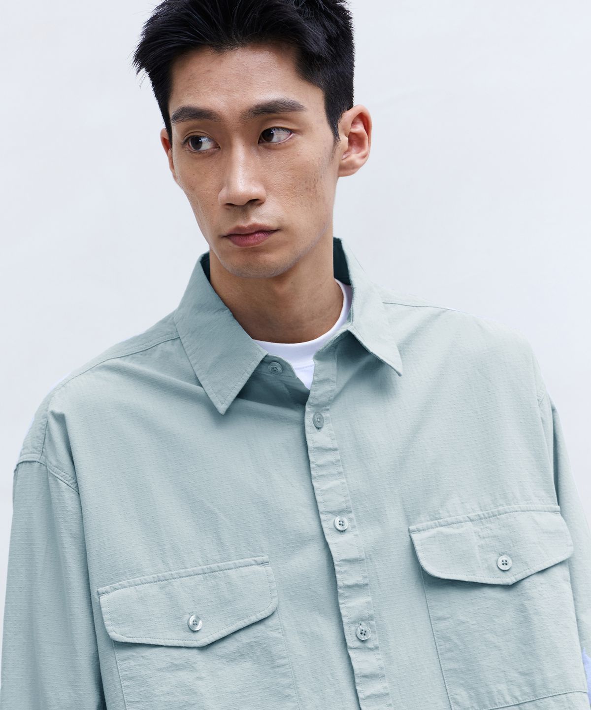 필루미네이트(FILLUMINATE) 데일리 포켓 셔츠-스카이블루
