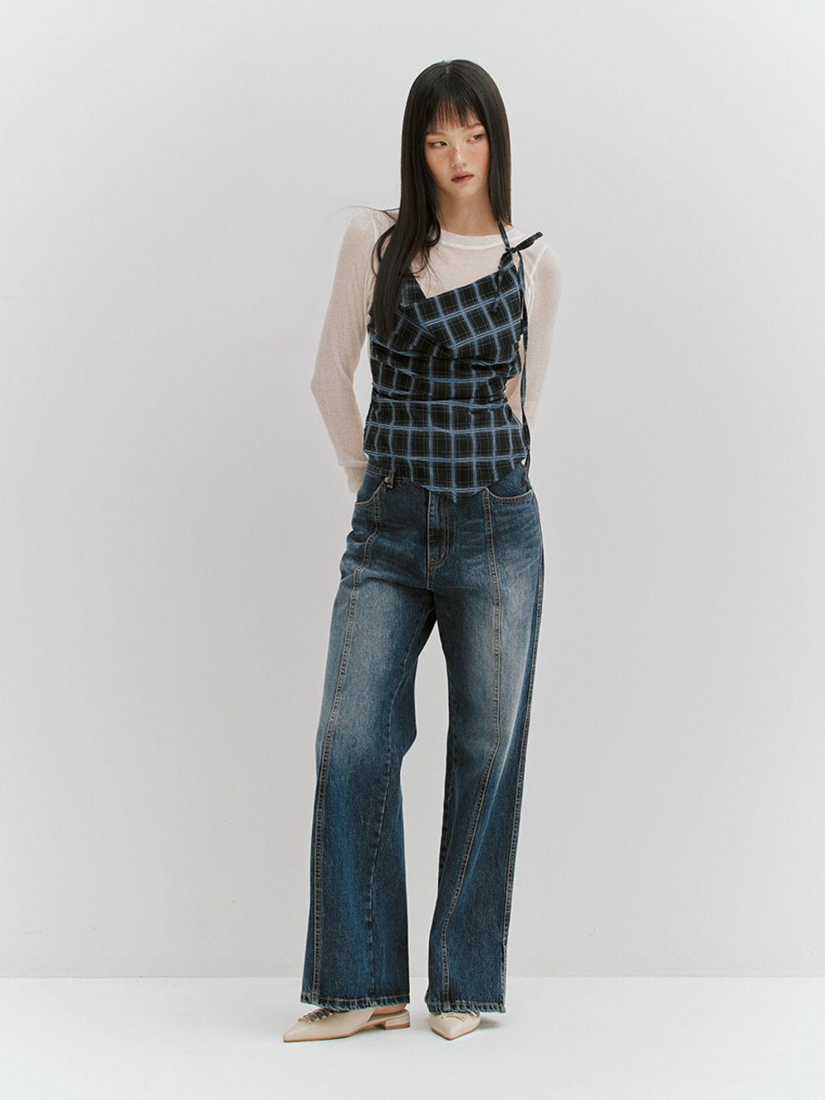 민더리(MEENDERI) CHECK HALTER TIED TOP - BLACK