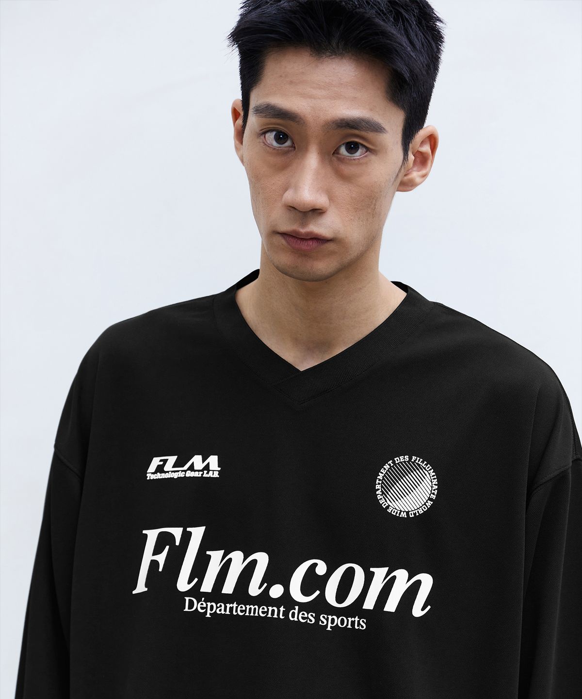 필루미네이트(FILLUMINATE) FLM 블럭 롱 슬리브-블랙