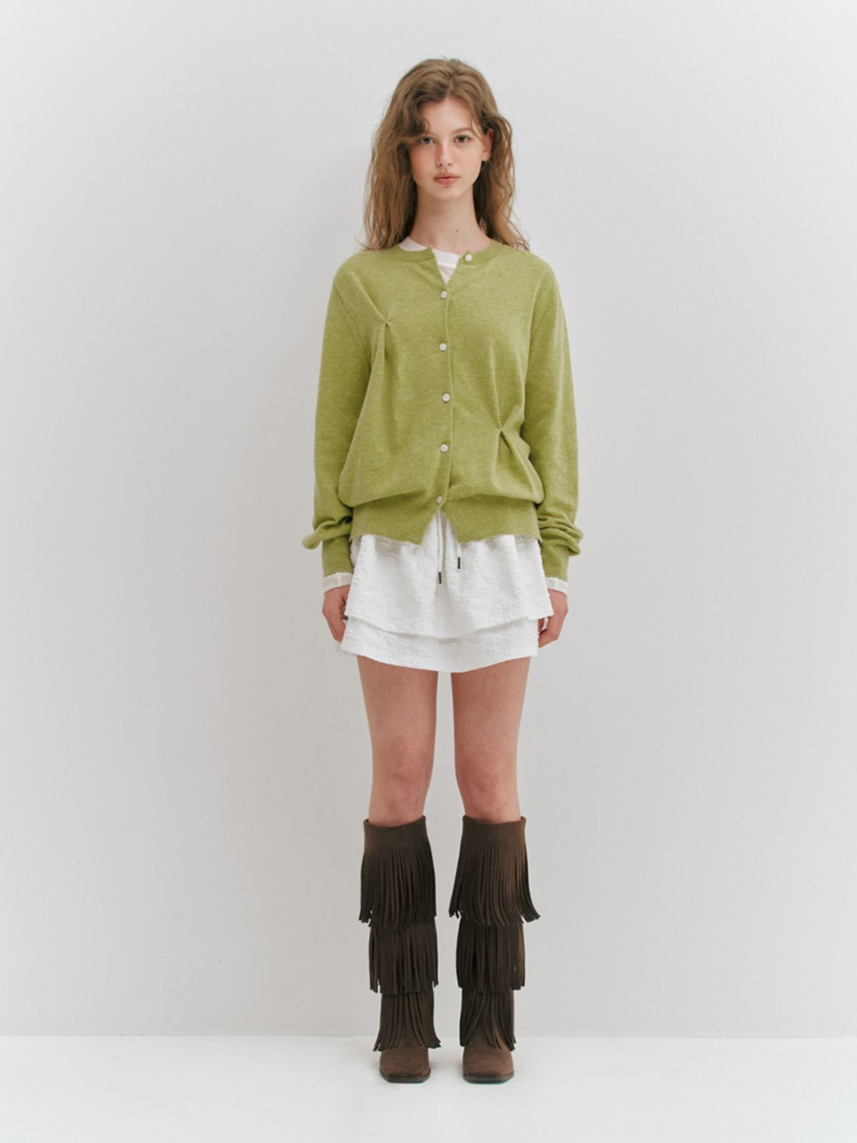 민더리(MEENDERI) FLOWER SHIRRING LAYERED SKIRT - WHITE