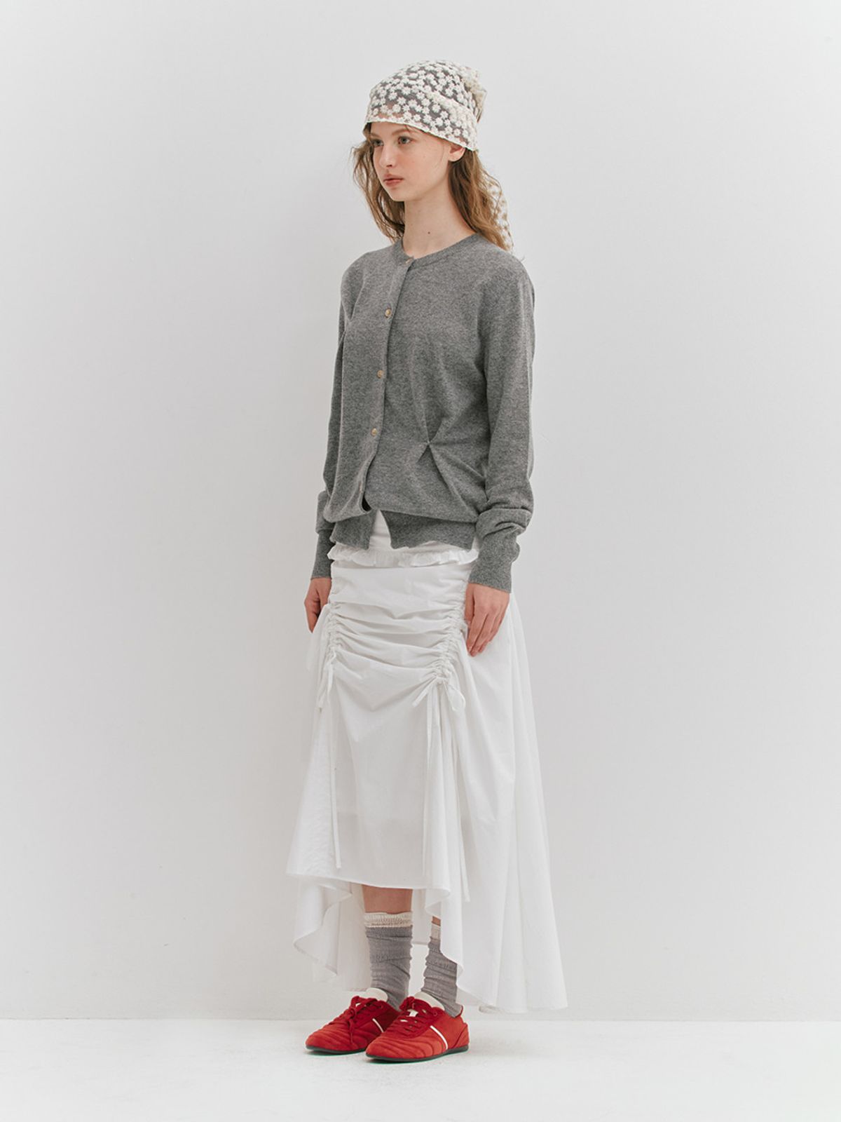 민더리(MEENDERI) SHIRRING RIBBON LONG SKIRT - WHITE
